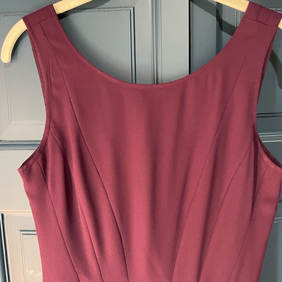 Theory dark purple dress Flowy skirt excellent condition Neiman Marcus size 4 - Picture 3 of 5